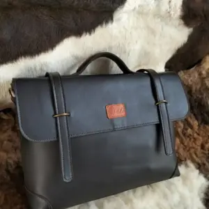 Leather laptop bag