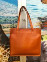 Harana Chestnut tote bag