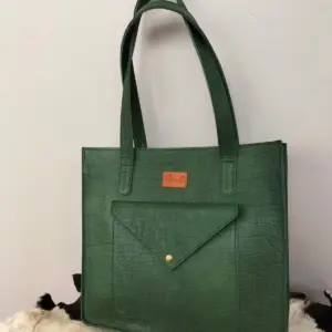 Green leather tote bag
