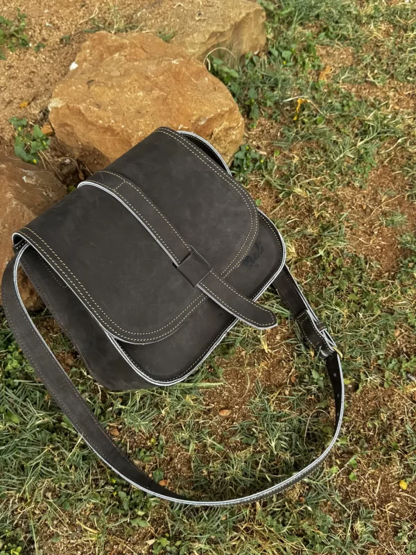Bella Leather Sling - Image 4