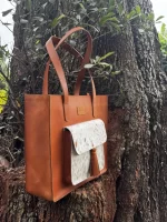 Leather tote
