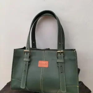 Green leather tote