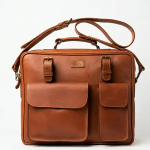 Front view of the Arua leather briefcase in chestnut or brown