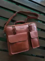 Arua leather briefcase with shoulder strap